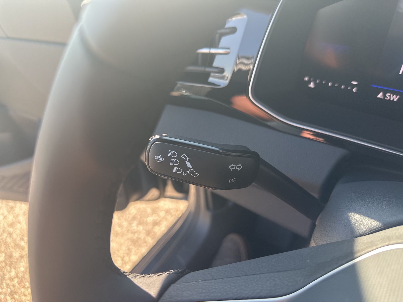 2025 Volkswagen Jetta 1.5T S photo 13