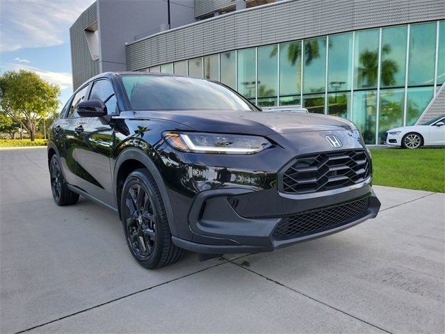 2023 Honda HR-V Sport photo 2