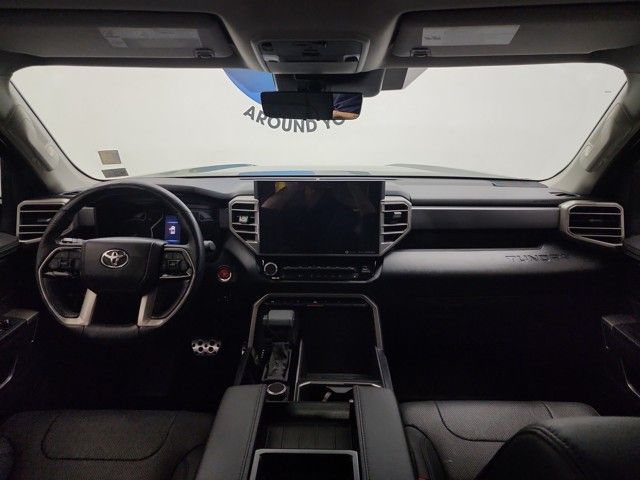 2022 Toyota Tundra SR5 CrewMax photo 13