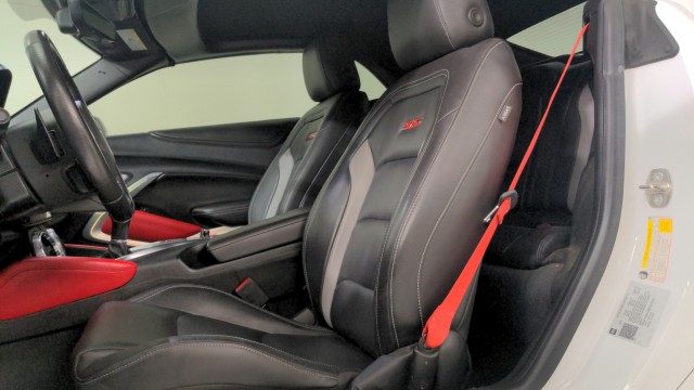 Used 2022  Chevrolet 2SS image 16