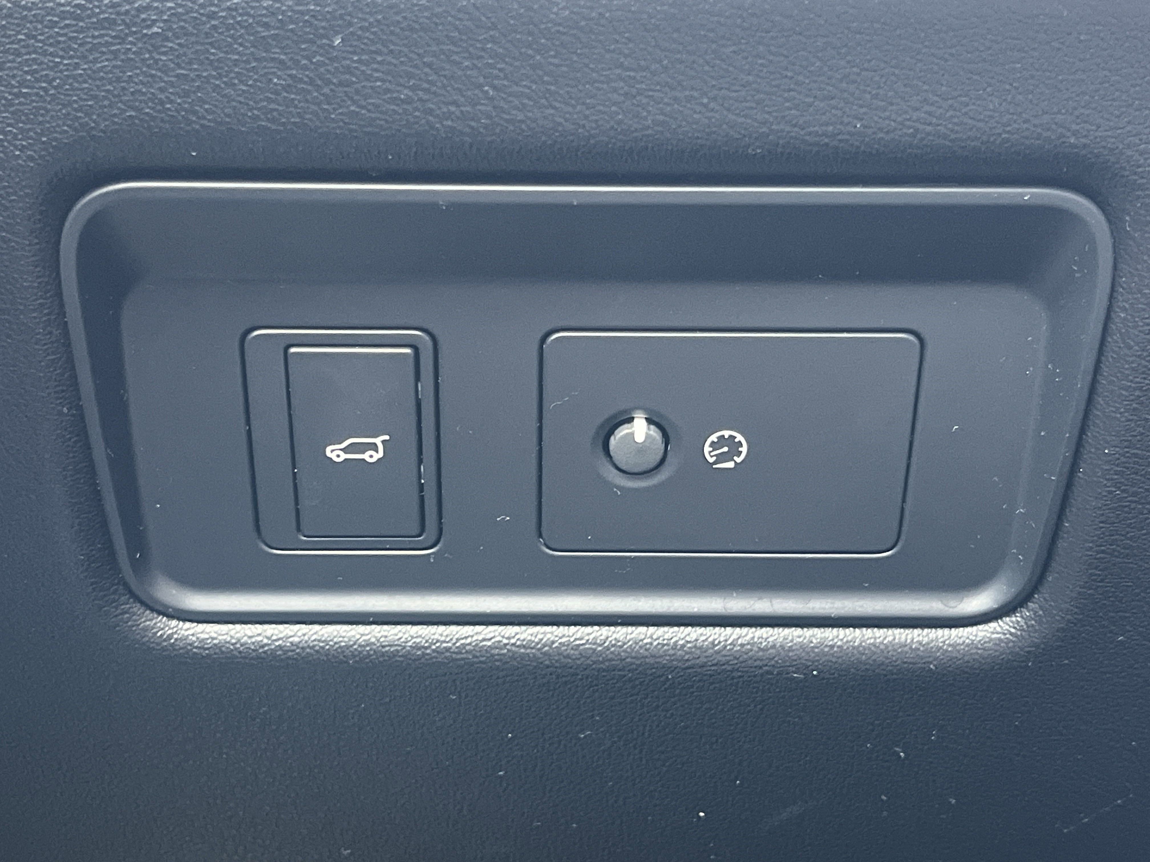 2022 Land Rover Range Rover Sport HSE Dynamic photo 5