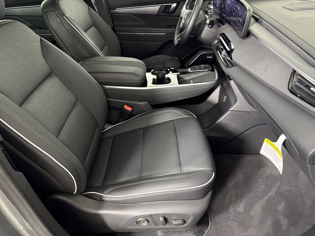 2025 Buick Enclave Sport Touring photo 11