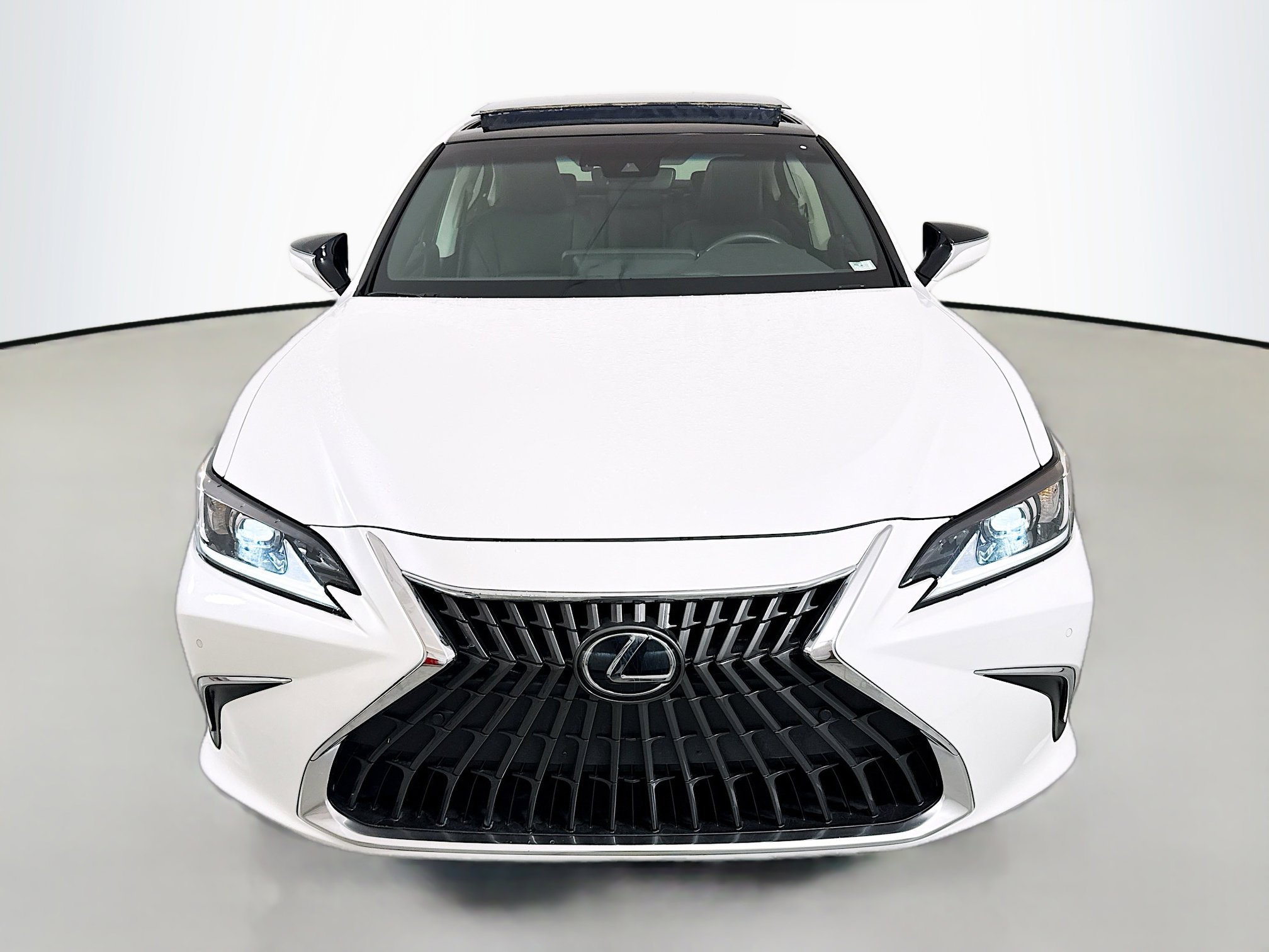 2022 Lexus ES 350 photo 2
