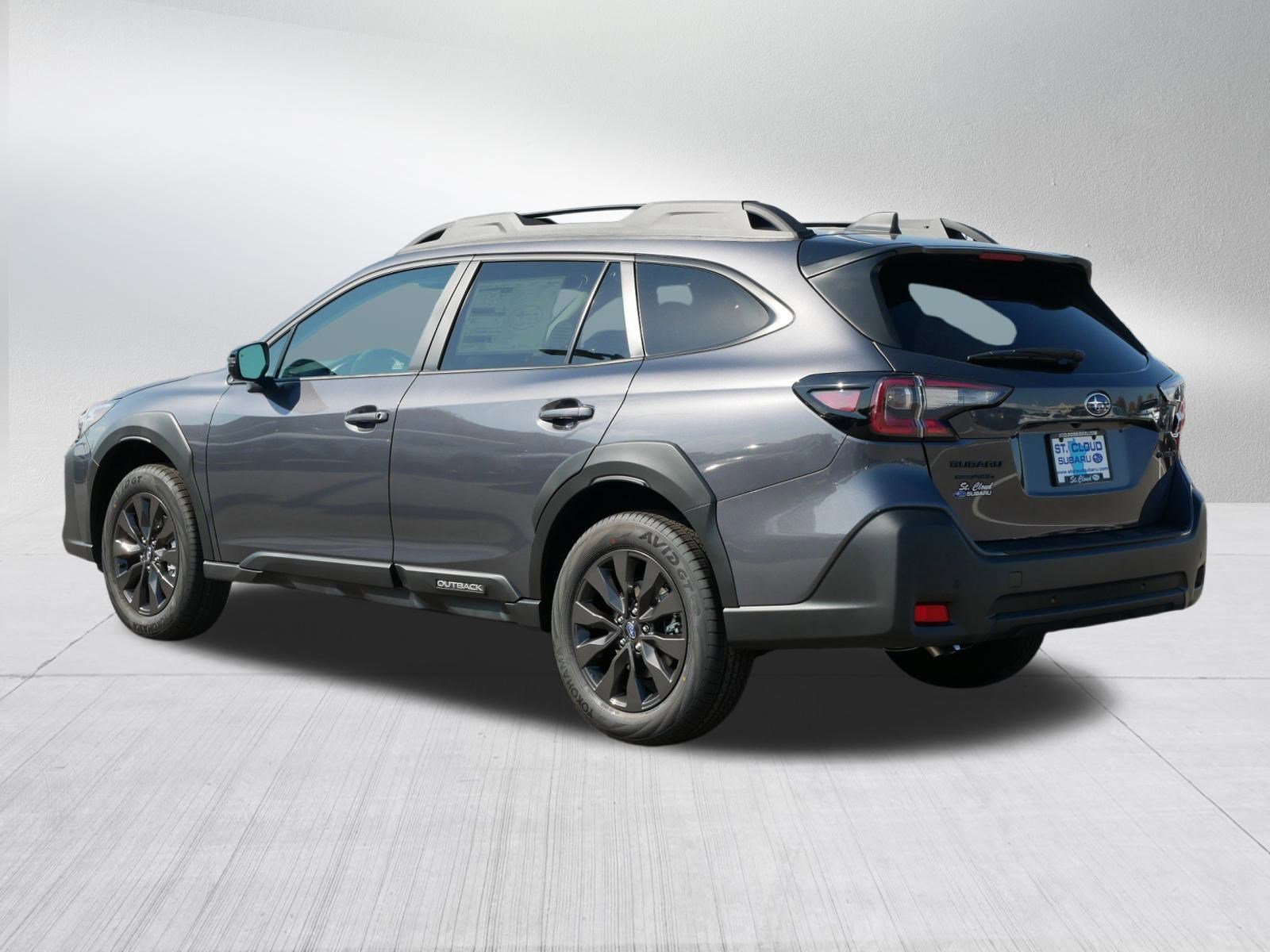 2025 Subaru Outback Onyx Edition photo 3