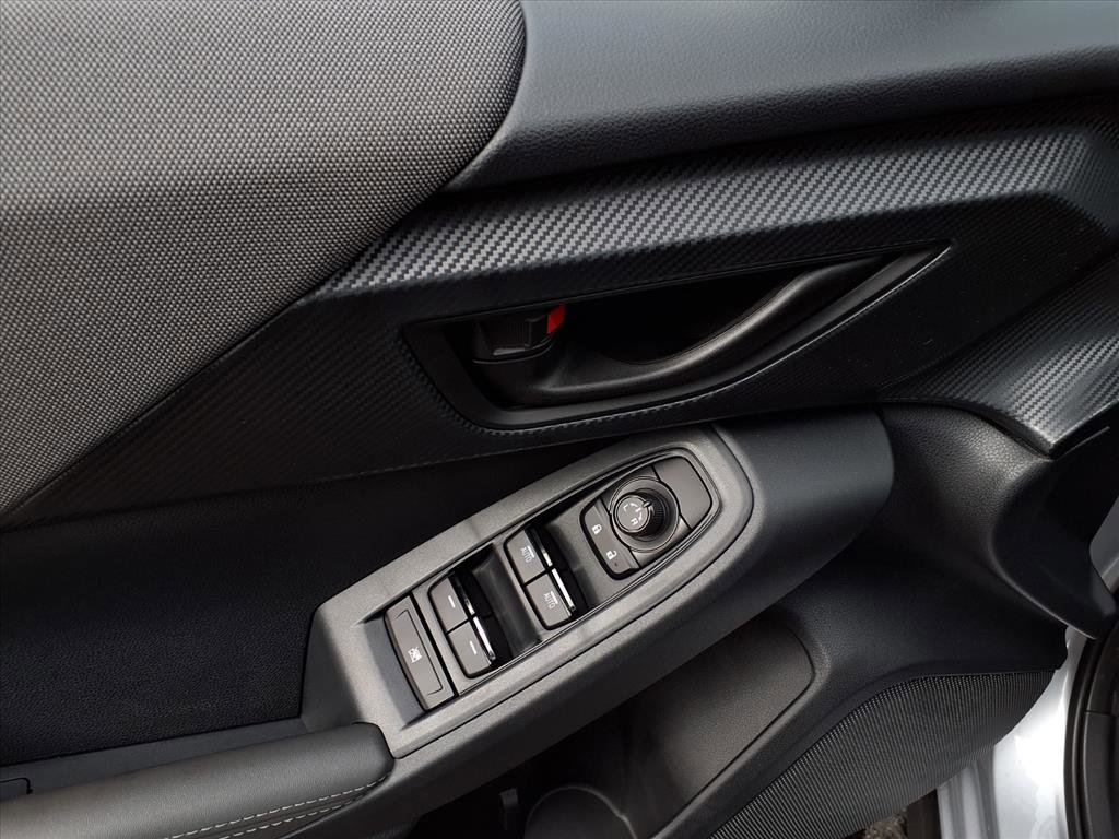 2025 Subaru Crosstrek Premium photo 11
