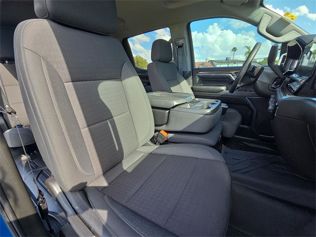 2024 Chevrolet Silverado 1500 LT photo 23