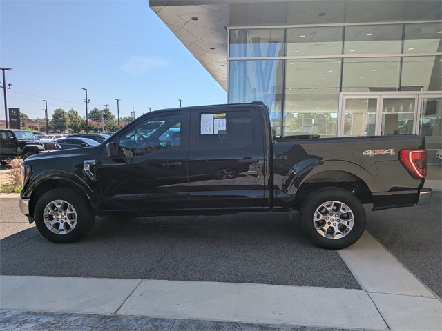 2023 Ford F-150 XLT photo 2