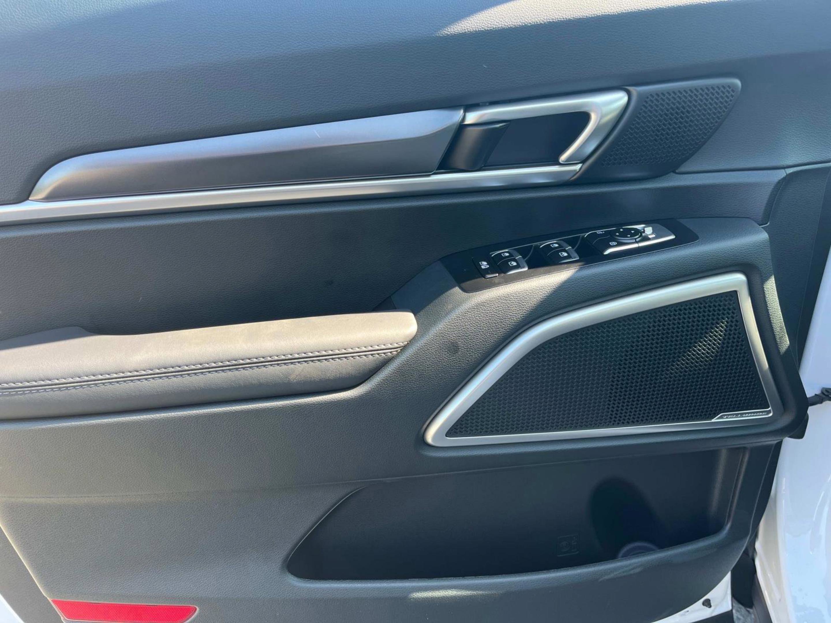 2025 Kia Telluride S photo 20