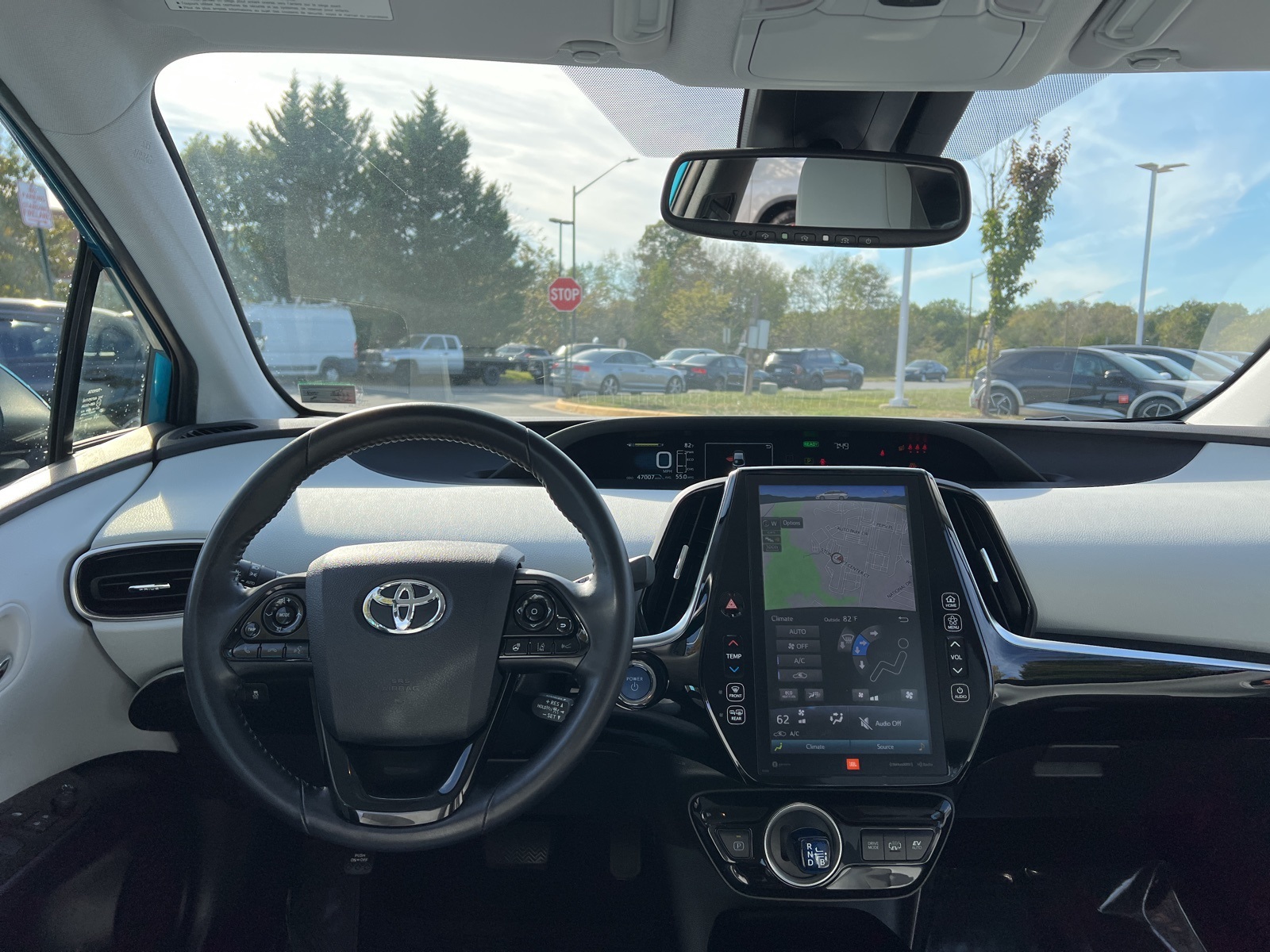 2021 Toyota Prius Prime Limited photo 3