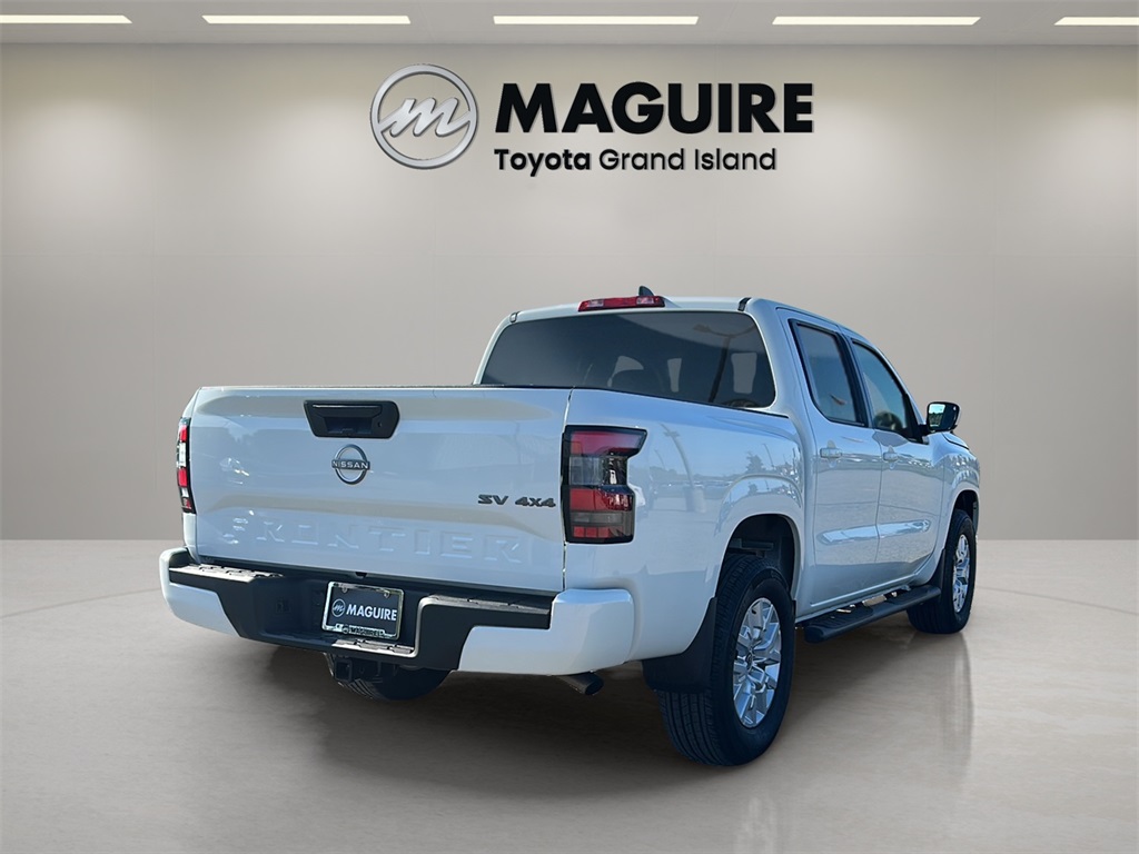 2023 Nissan Frontier Crew Cab SV photo 5