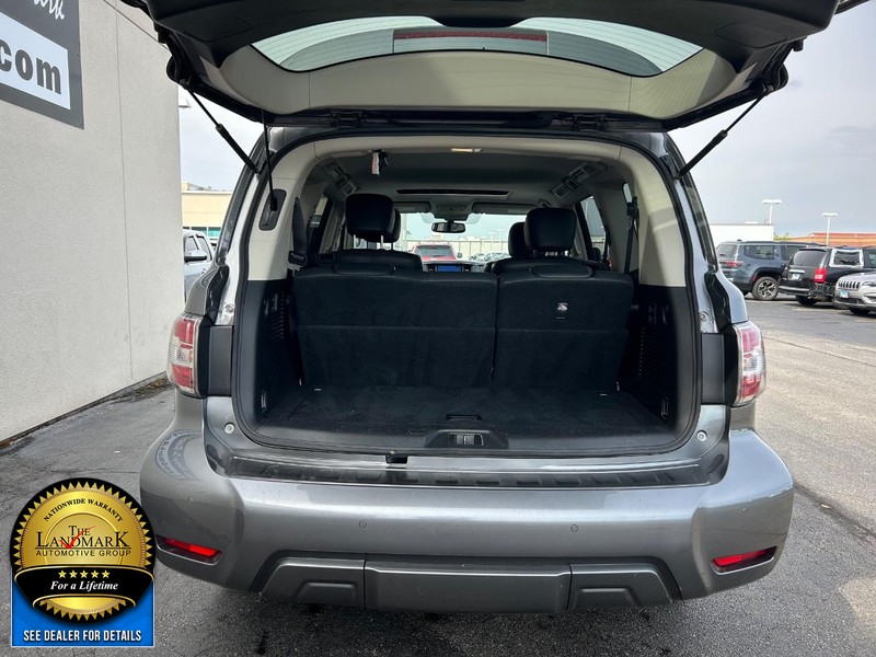 2020 Nissan Armada SL photo 16