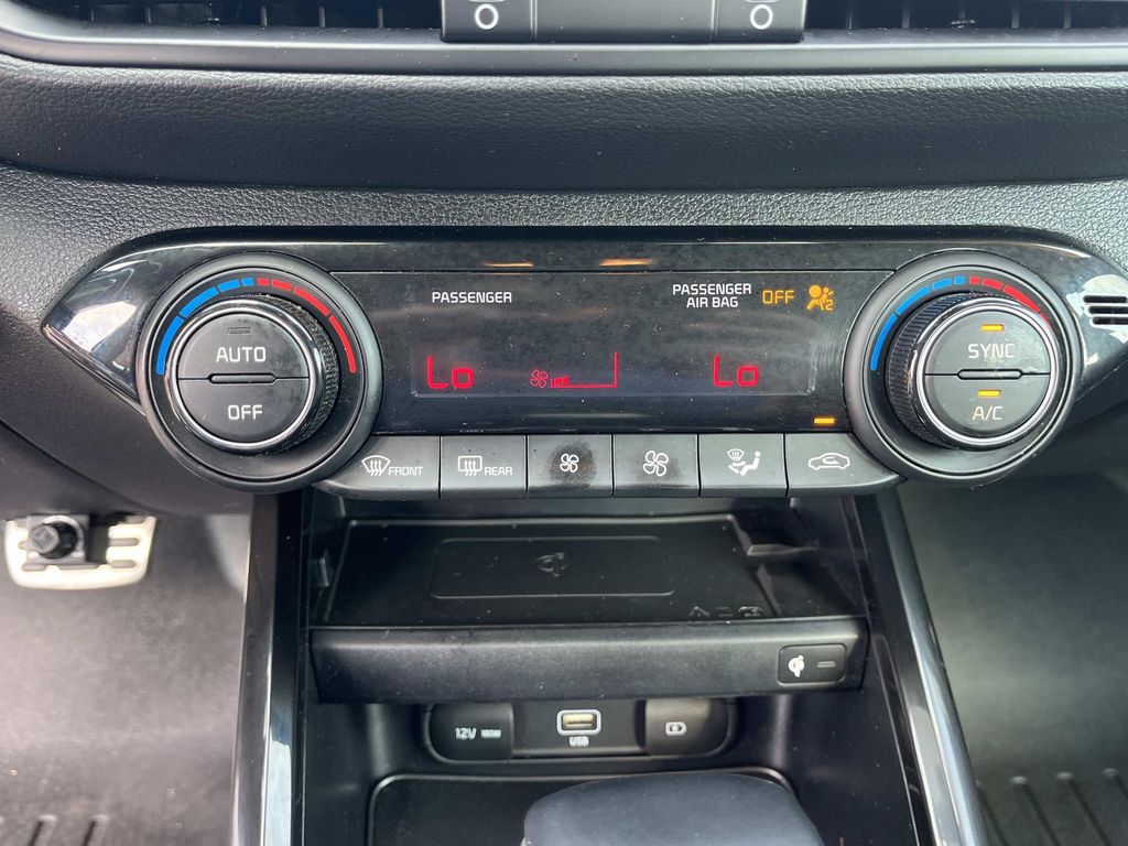 2023 Kia Forte GT photo 22