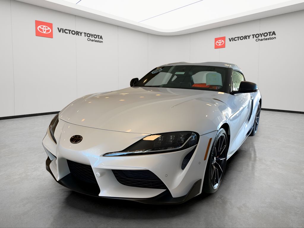 2024 Toyota Supra Premium's photo