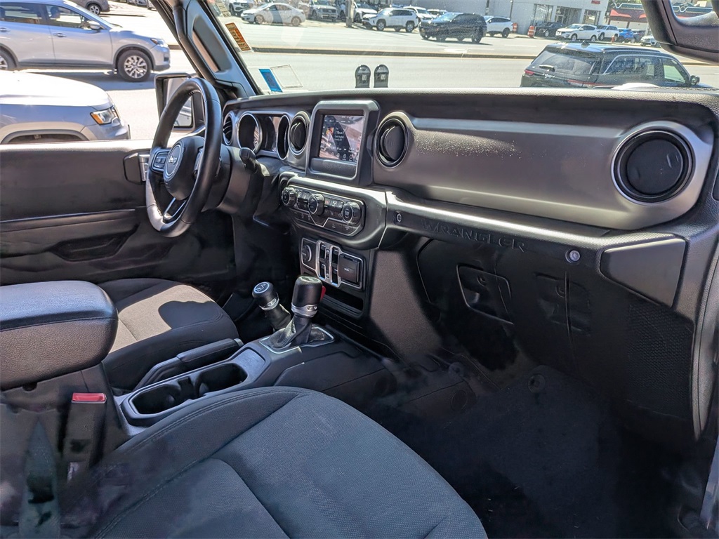 2021 Jeep Wrangler Unlimited Willys photo 18