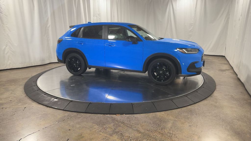 2026 Honda HR-V Sport photo 3