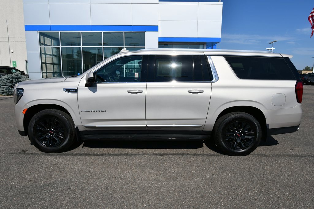 2022 Gmc Yukon XL Denali photo 4