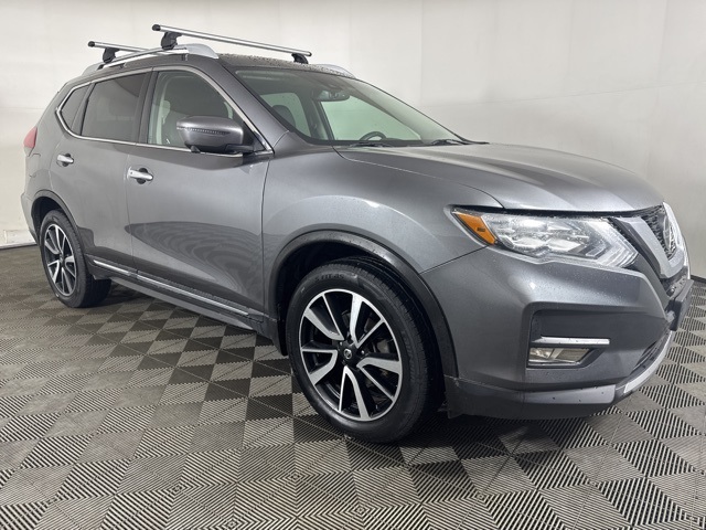 2020 Nissan Rogue SL's photo
