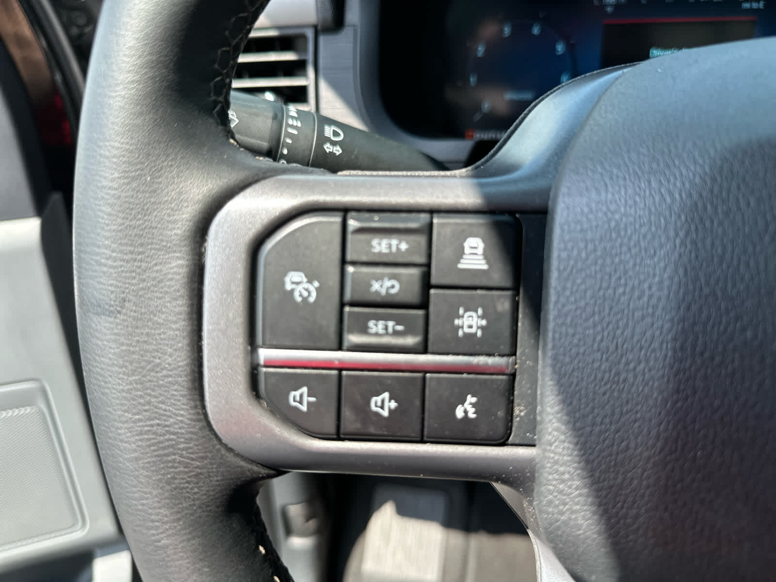 2024 Ford F-150 XLT photo 32