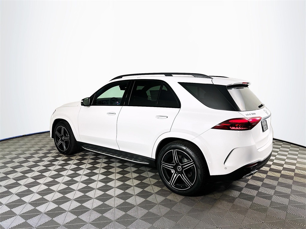 2026 Mercedes Benz GLE 350 4MATIC photo 3