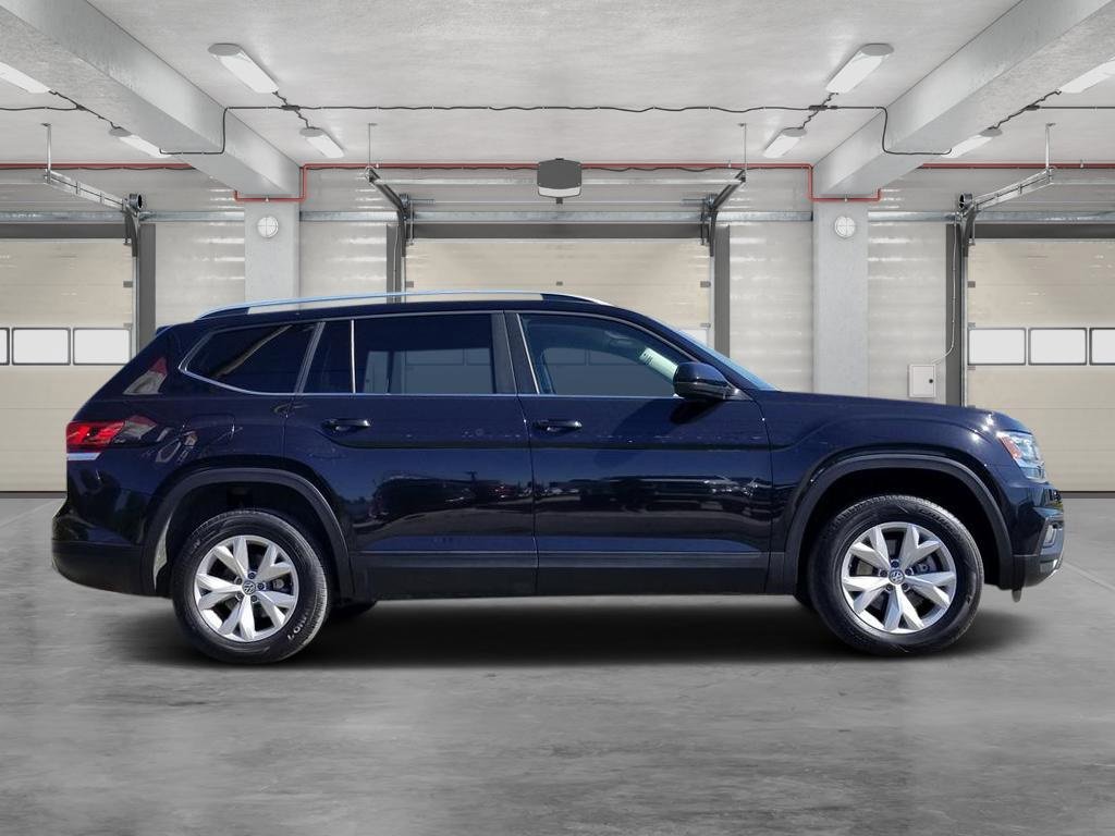 2019 Volkswagen Atlas SE photo 3