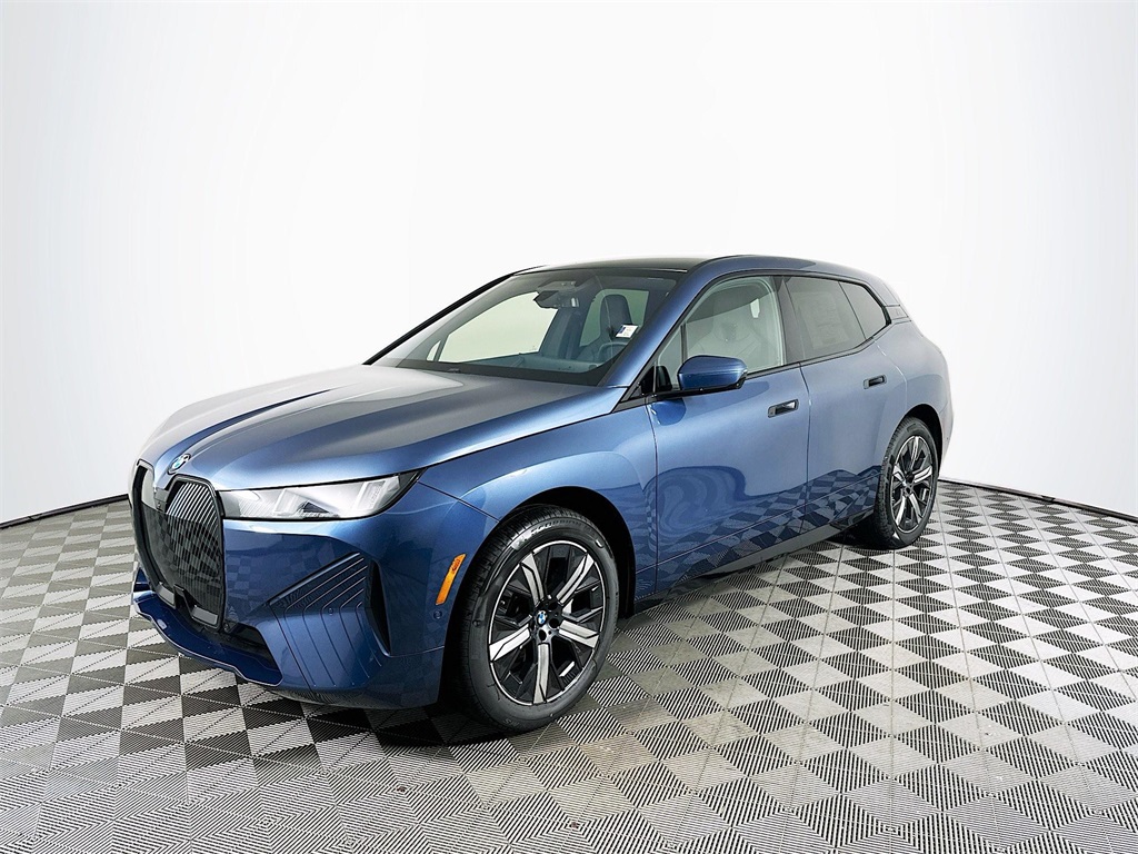 2026 BMW iX 45's photo