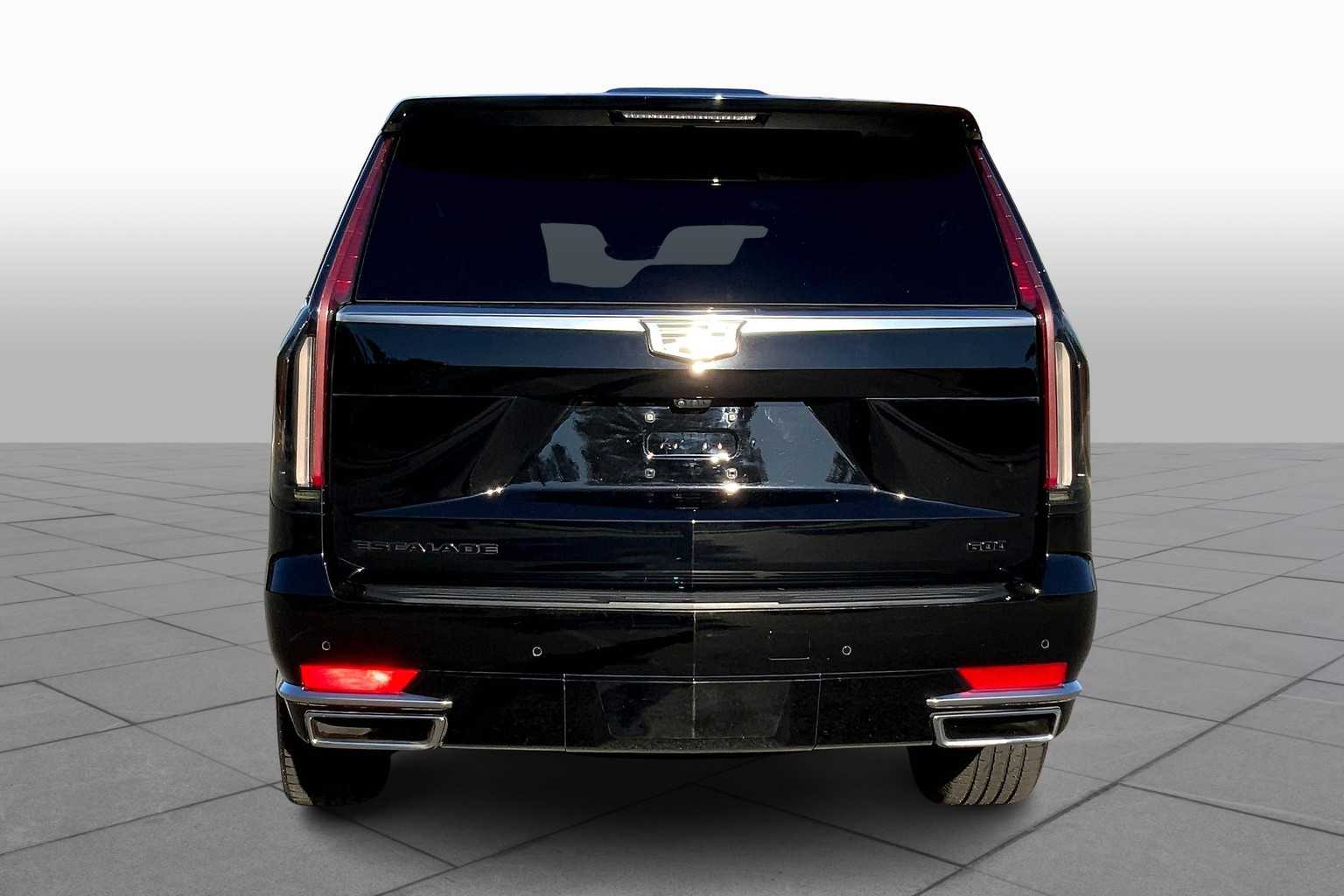 2023 Cadillac Escalade ESV Premium Luxury photo 4