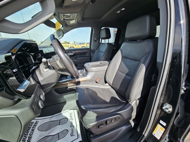 2022 Chevrolet Silverado 1500 RST photo 12