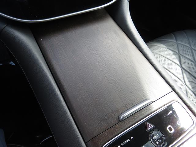 2022 Mercedes Benz EQS Sedan 580 4MATIC photo 18