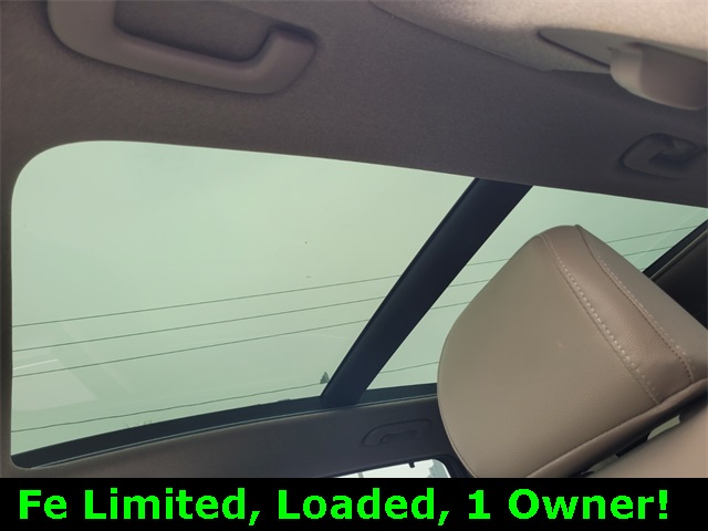 2019 Hyundai Santa Fe Limited photo 18