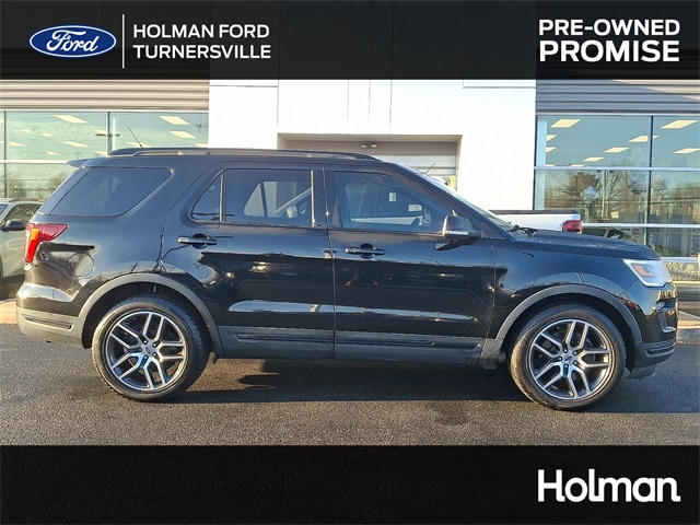 2018 Ford Explorer Sport's photo