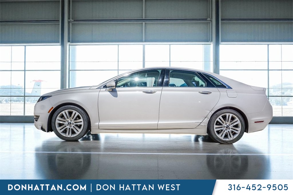 Used 2014 Lincoln MKZ Base with VIN 3LN6L2G90ER832426 for sale in Augusta, KS