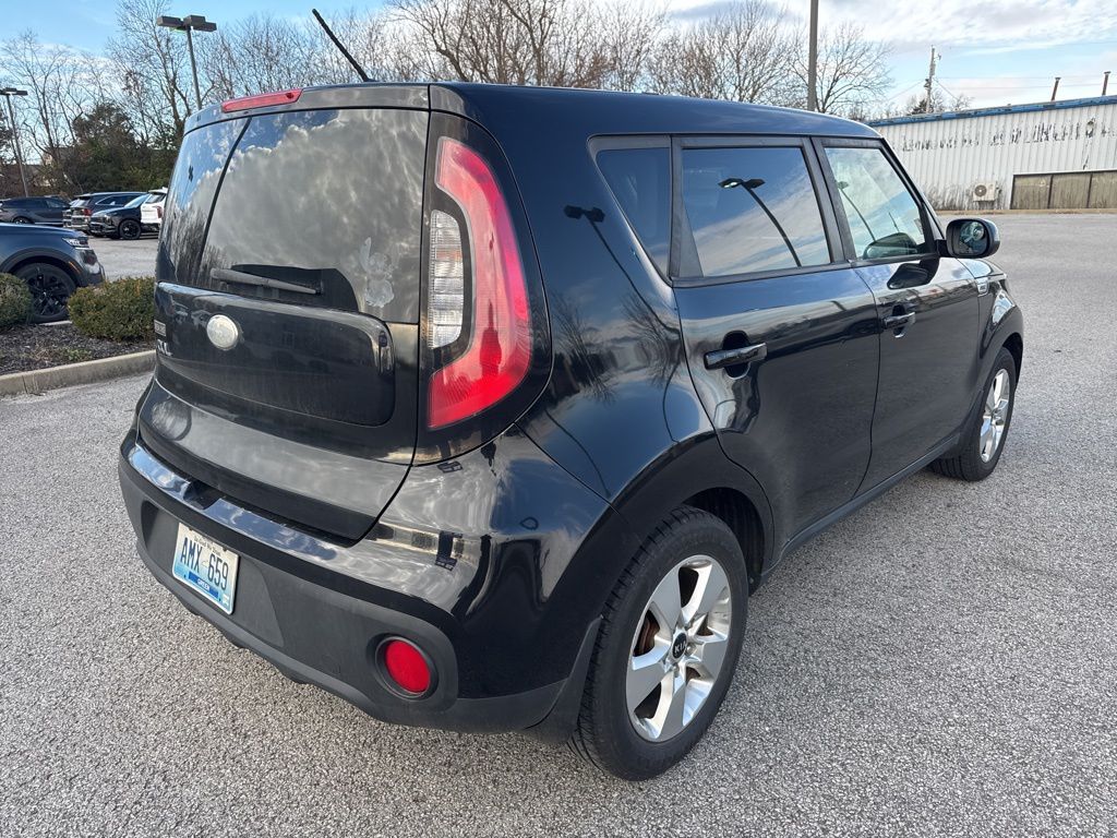 2018 Kia Soul Base photo 2