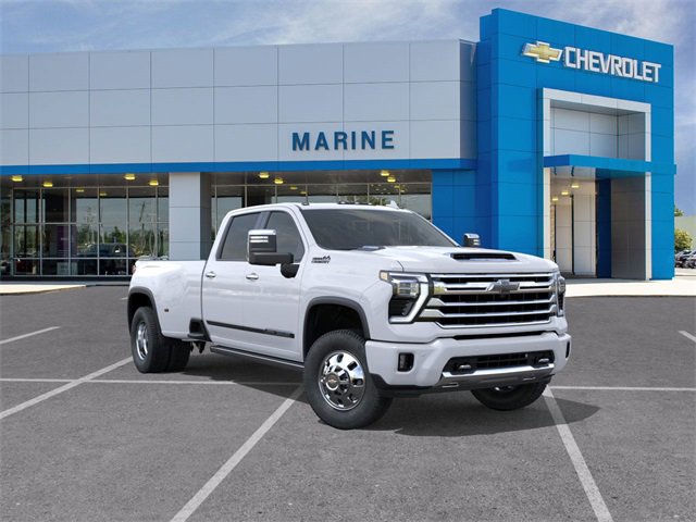 2026 Chevrolet Silverado 3500HD High Country's photo