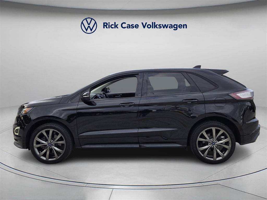 2017 Ford Edge Sport photo 2