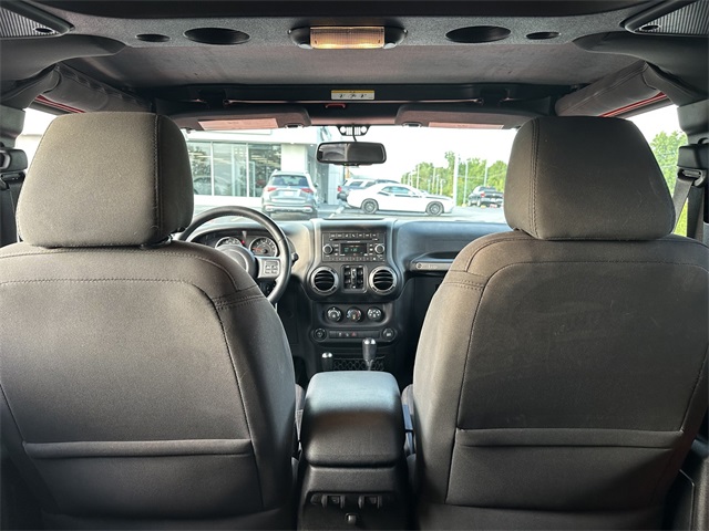 2015 Jeep Wrangler Unlimited Sport photo 10