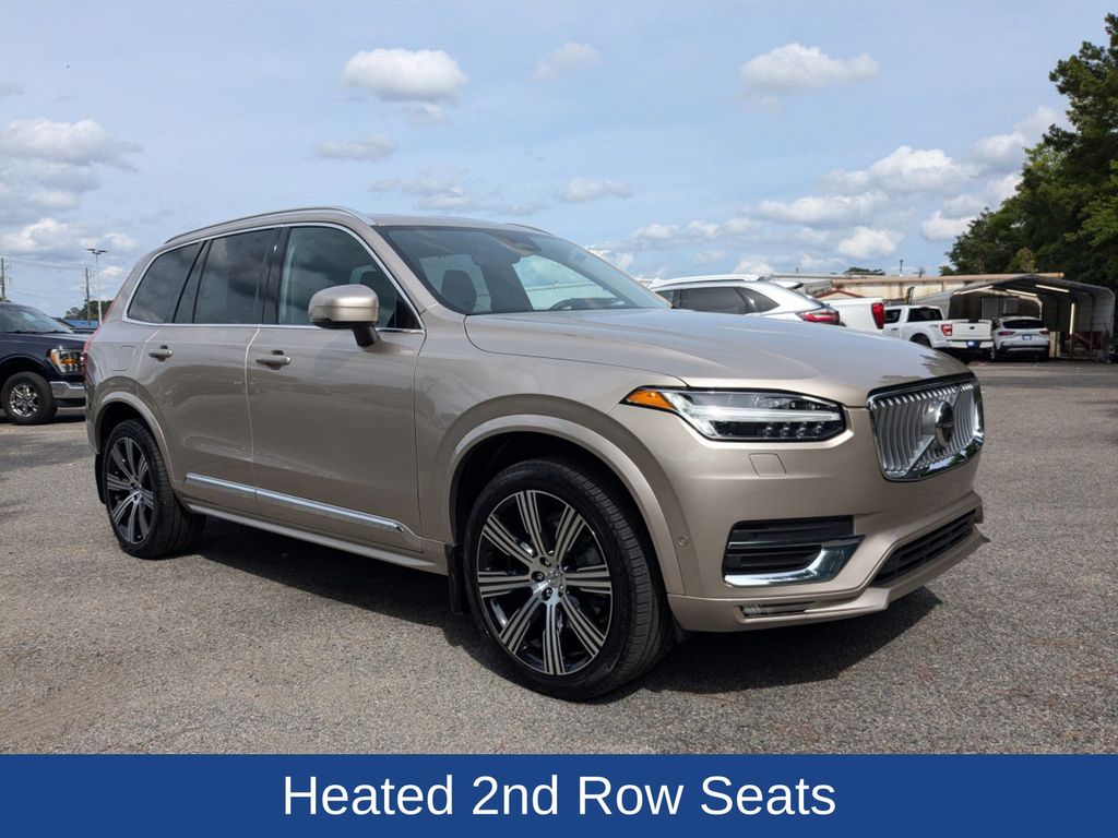 2023 Volvo XC90 Ultimate photo 2