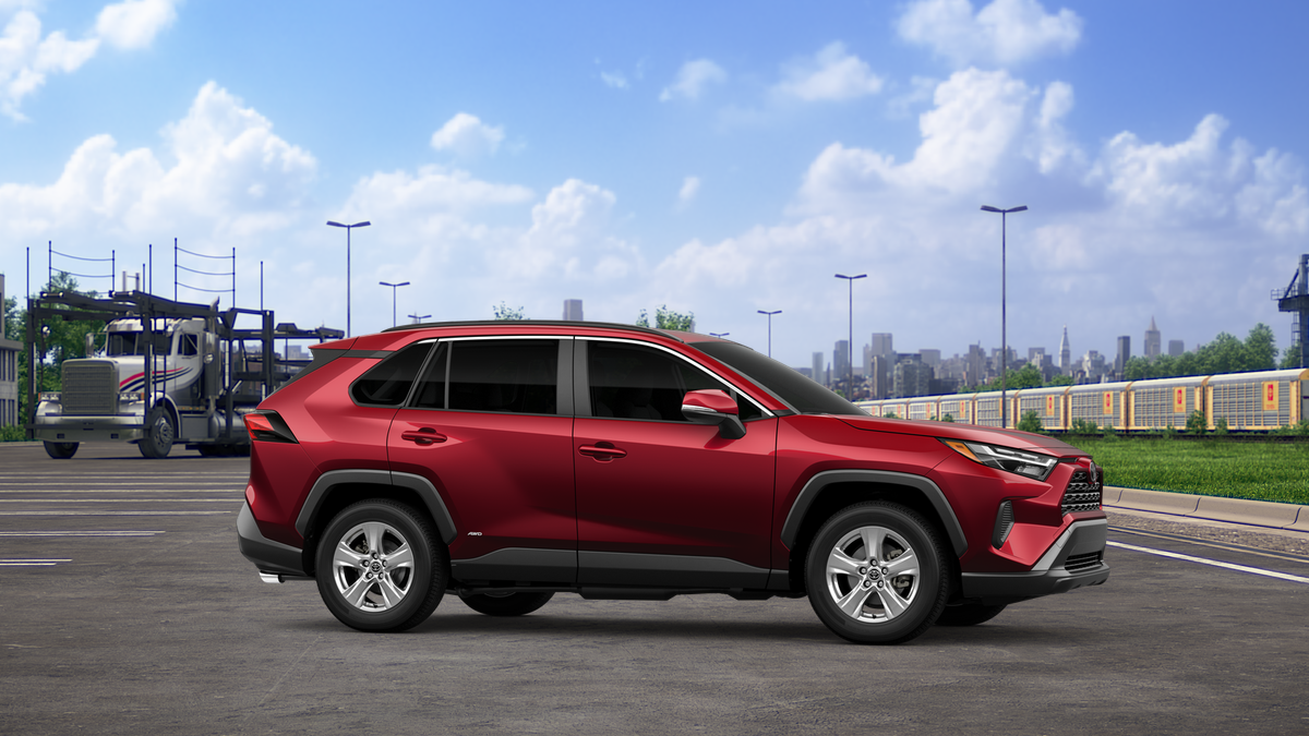 2025 Toyota RAV4 Hybrid XLE photo 11