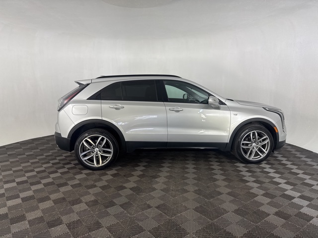2022 Cadillac XT4 Sport photo 4