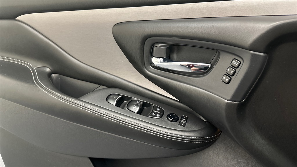 2021 Nissan Murano SL photo 19