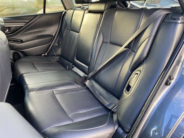2021 Subaru Outback Limited photo 17