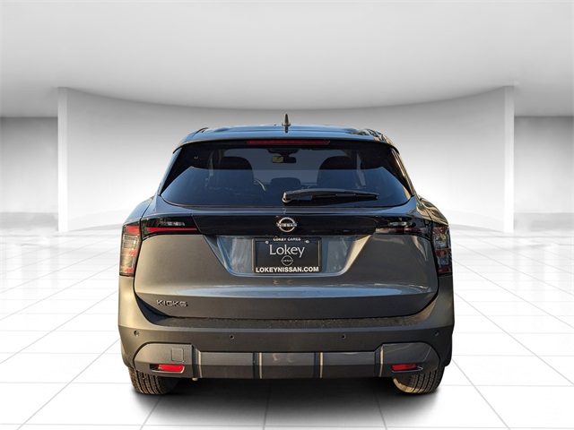 2025 Nissan Kicks SV photo 4