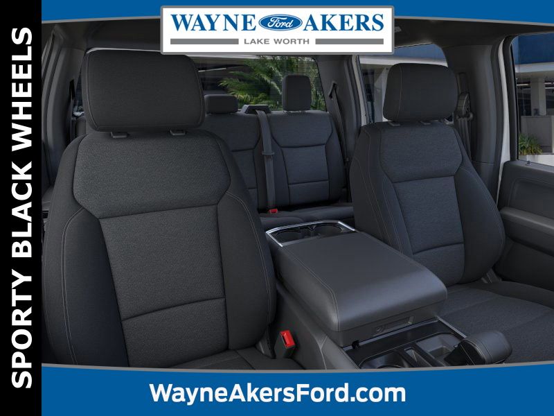 2025 Ford F-150 XLT photo 11