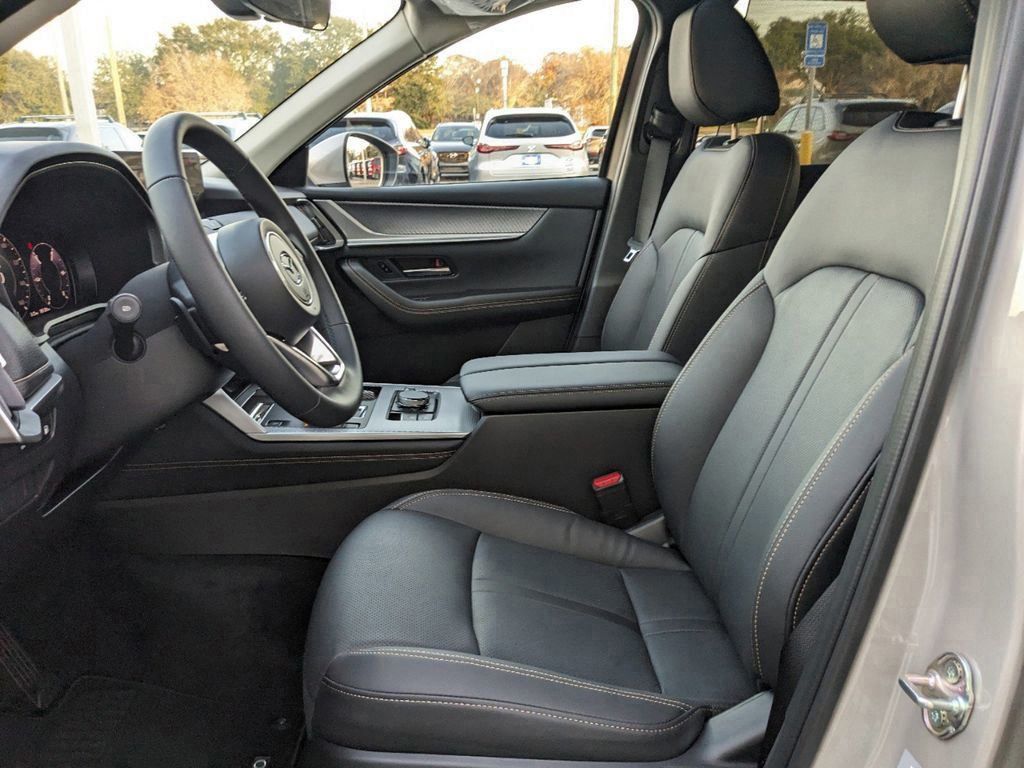 2025 Mazda CX-90 Plug-in Hybrid Preferred photo 14