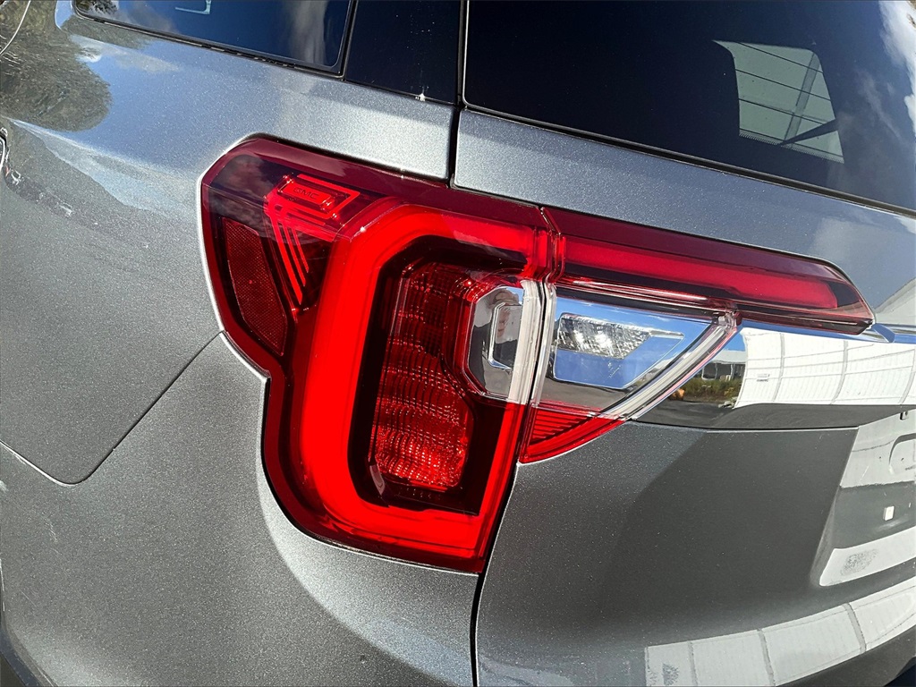 2023 Gmc Acadia SLE photo 32