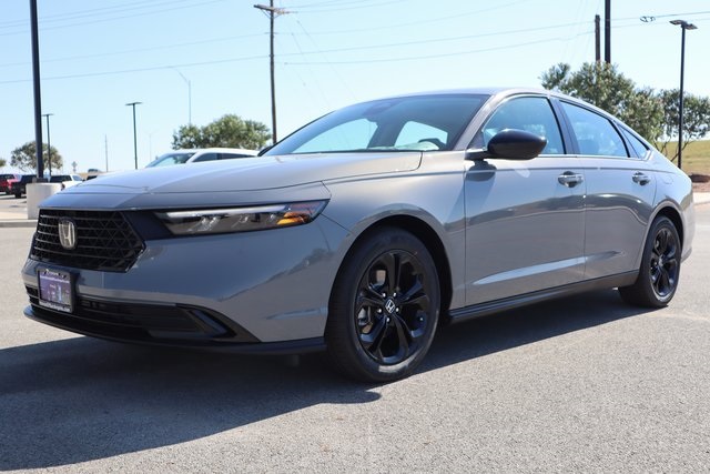 2025 Honda Accord SE's photo