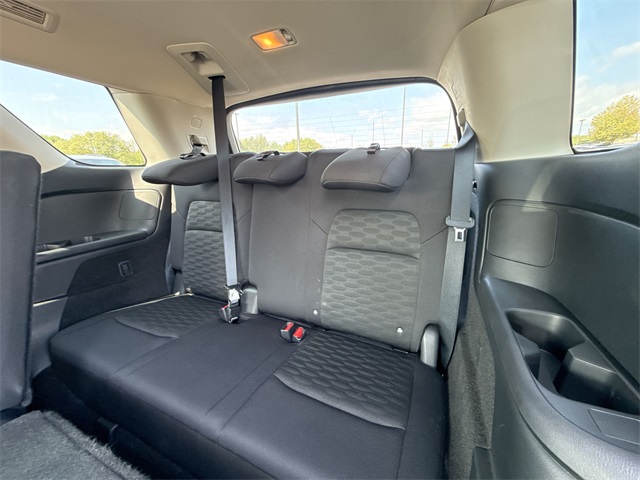 2024 Nissan Pathfinder SV photo 18