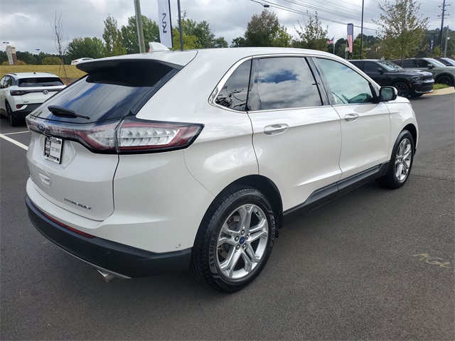 2018 Ford Edge Titanium photo 4