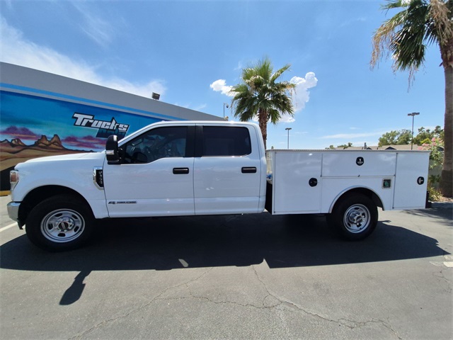 2022 Ford F-350 XL photo 4