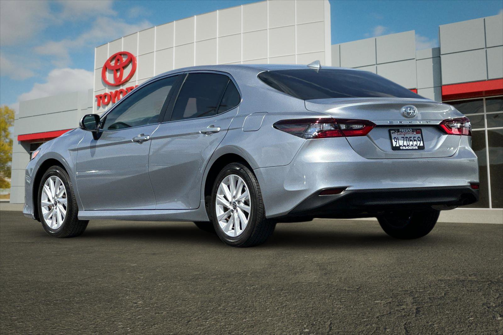 2024 Toyota Camry LE photo 4