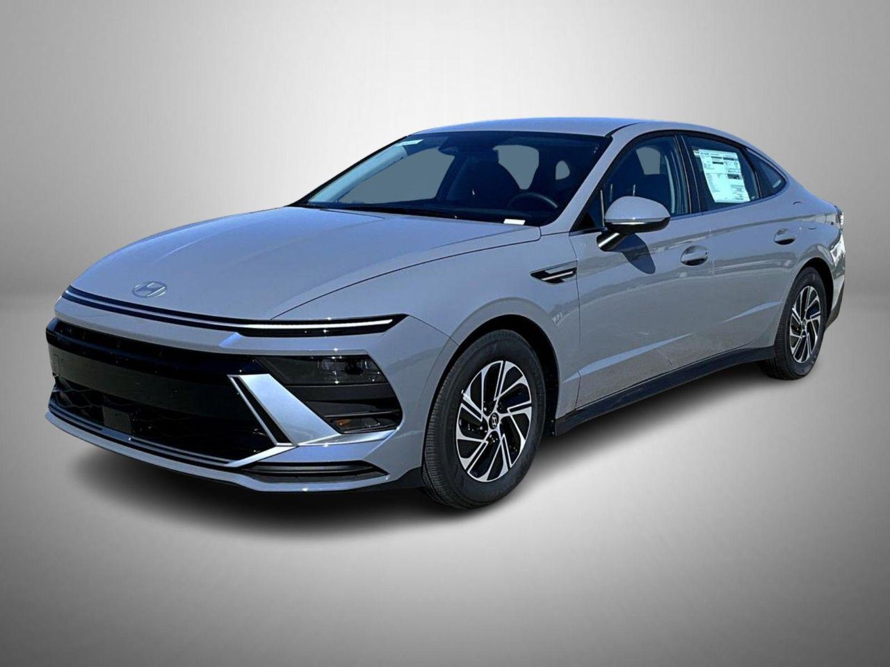 2026 Hyundai Sonata Hybrid Blue's photo